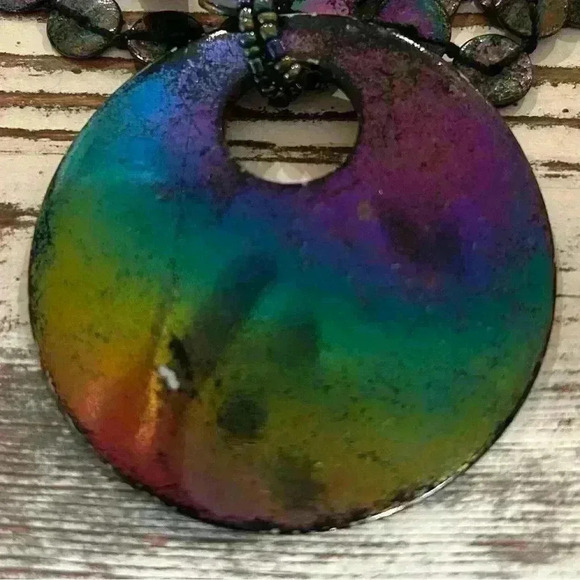 Rainbow Pendant Statement necklace - Picture 7 of 8